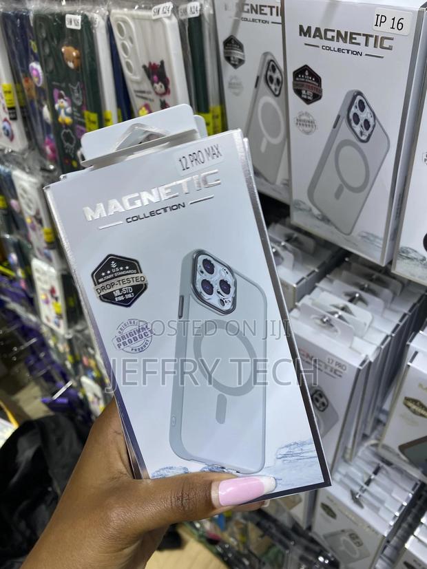 Misky Apple iPhone 12 Pro Max Clear Polycarbonate Case With Magsafe - thumbnail 3