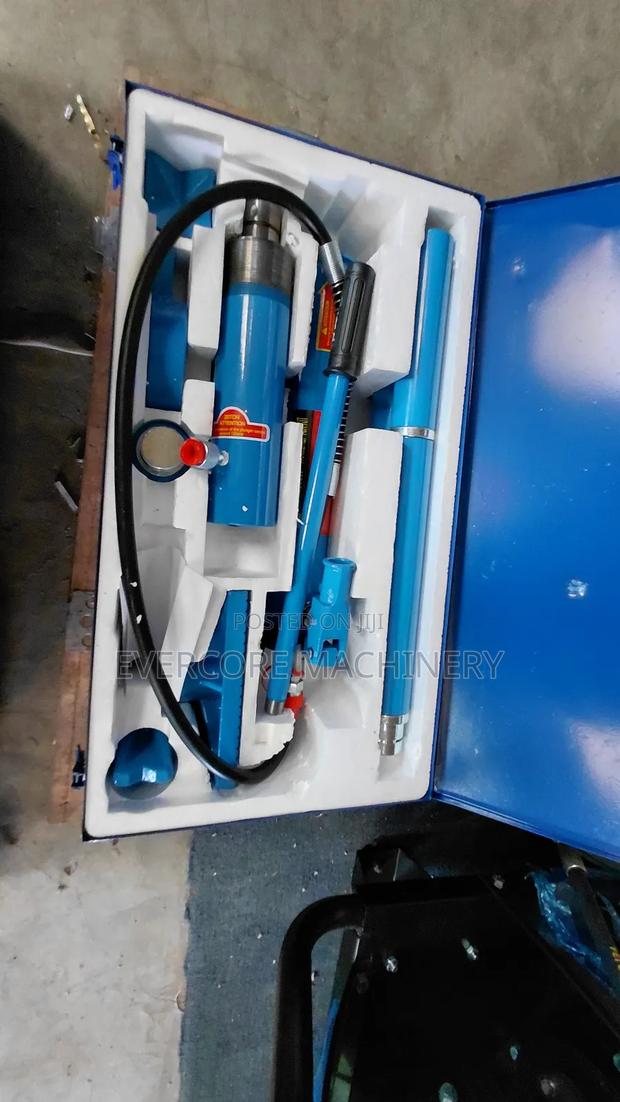 Heavy Duty 20tonne Hydraulic Body Kit Machine.
