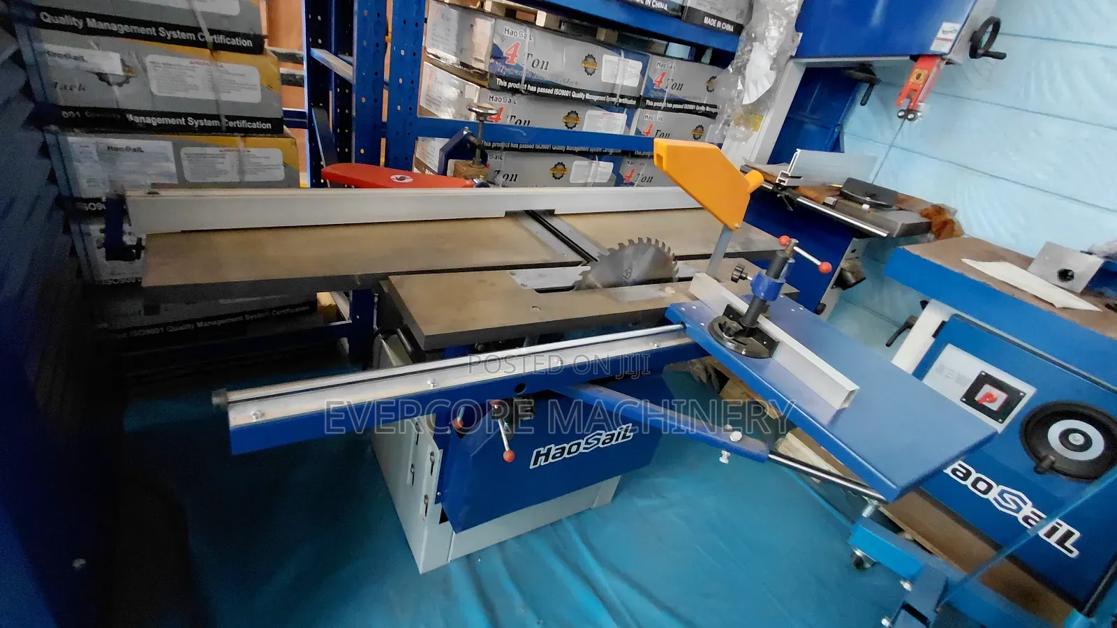 Combined 8 Functions Woodworking Machine 17inch Blade Size Commercial