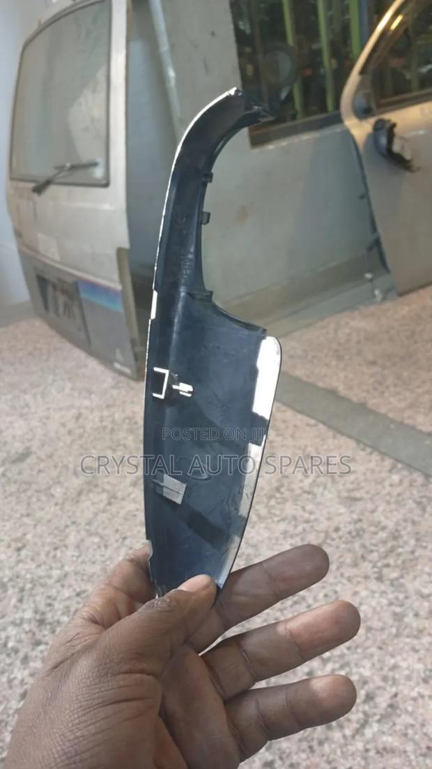 Mazda Demio Side Mirror Cover 2018/2019/2020 - thumbnail 4