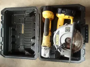 Dewalt Dw934 315w Circular Saw and Grinder Kit.
