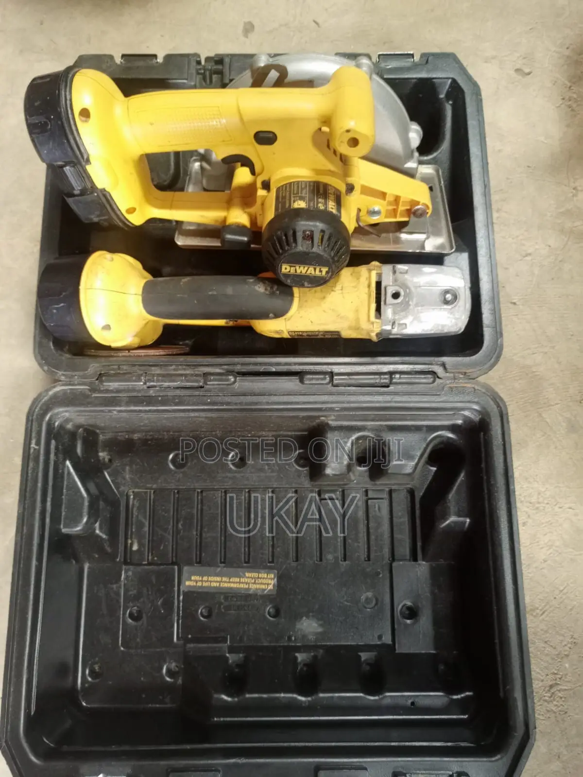 Dewalt Dw934 315w Circular Saw and Grinder Kit.