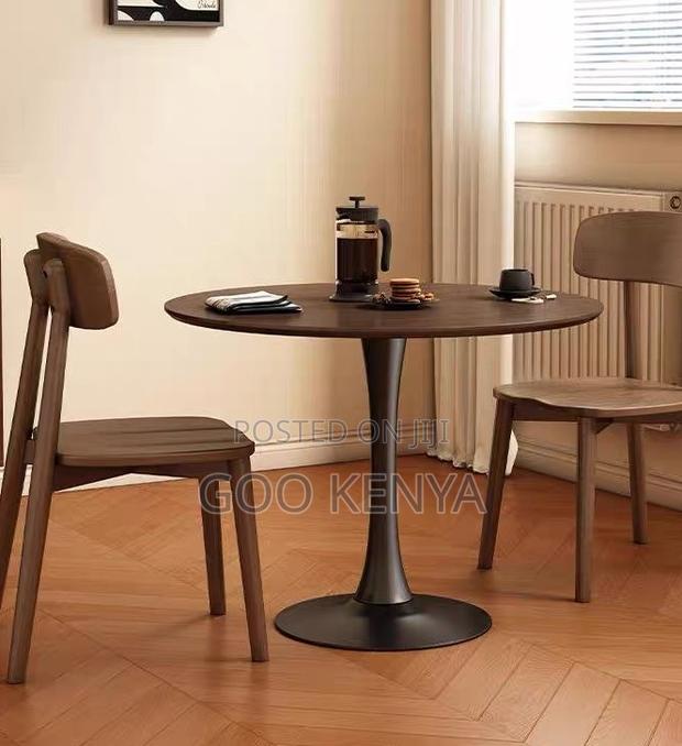 Home Table; Modern Round Patio Table With Wooden Top