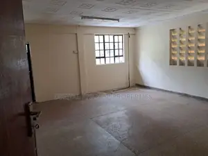 Office / Restuarant Rent Space Availble