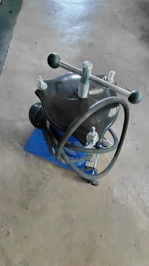 Commercial Pedal Grease Injector Machine Heavy Duty