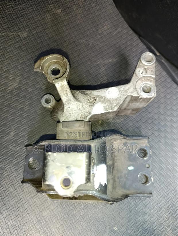 Nissan (Extrail, Dualis, Serena)-Mr20 Engine Mounting - thumbnail 4