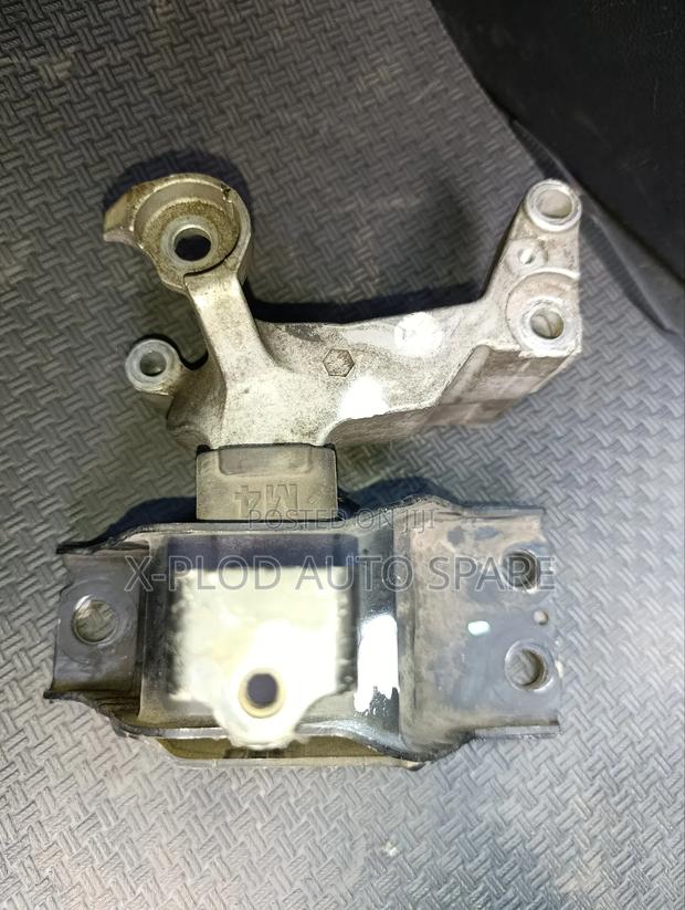 Nissan (Extrail, Dualis, Serena)-Mr20 Engine Mounting - thumbnail 5