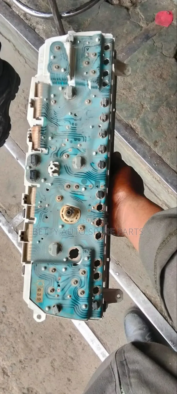 Toyota Hilux Old Model Clock