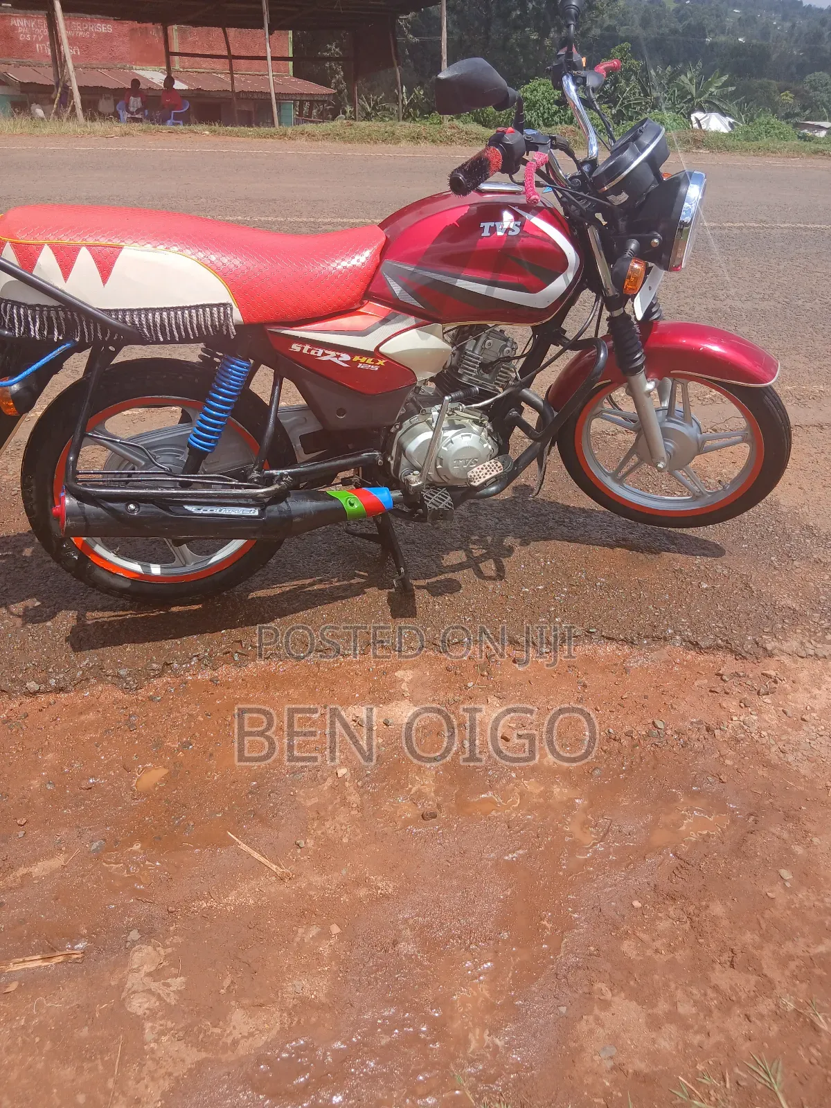 TVS HLX 125 2019 Red