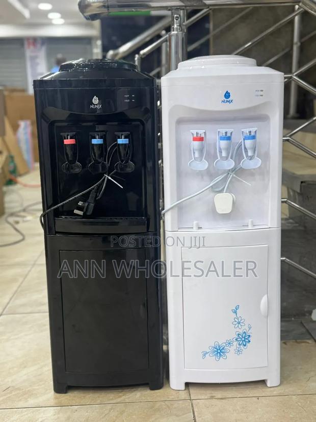 Black/ White 3 Taps Nunix Water Dispenser