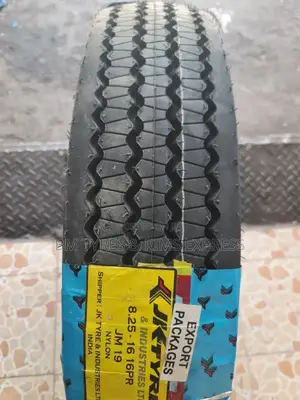 825 R16 Jk Tyres (India) Highway.