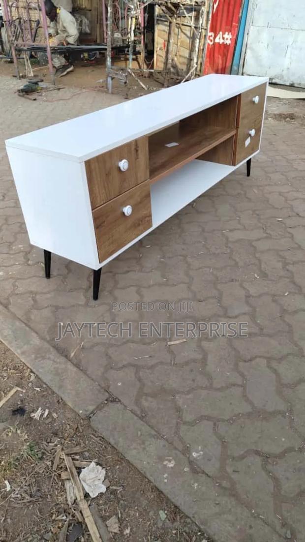 Modern Tv Stand - thumbnail 2