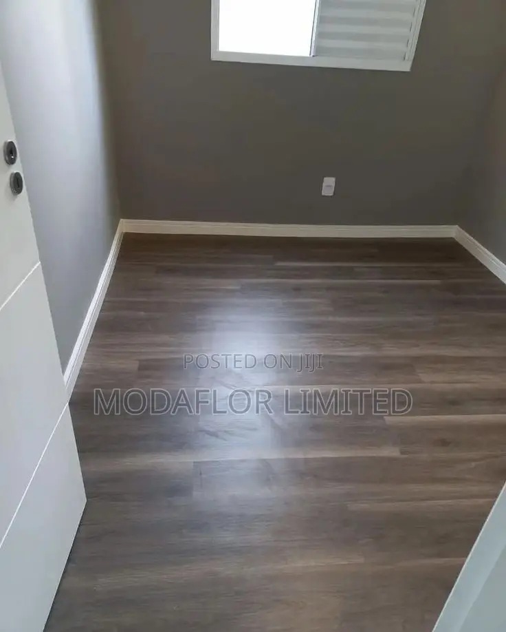 Stylish Elegant SPC Flooring 5mm Thickness