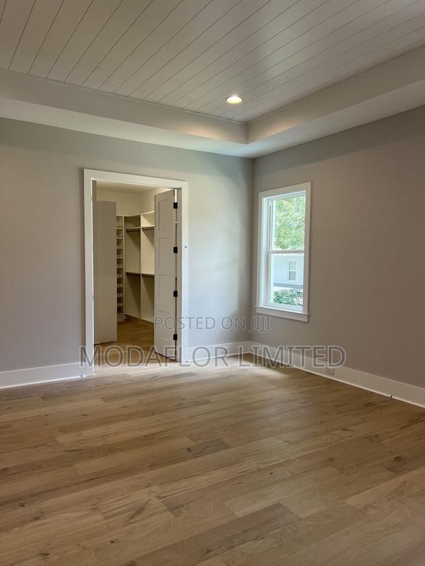 Luxury SPC Flooring – Real Wood Feel - main view