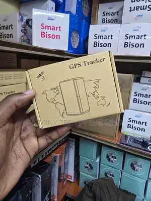 Real-time Waterproof Car Gps Tracker With Magnetic Mount