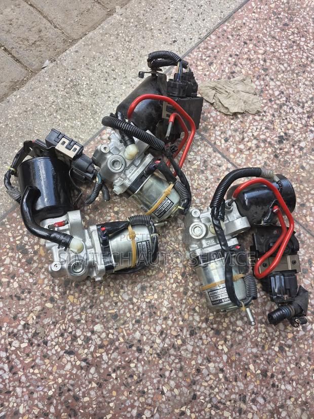 Lexus Rx450h Brake Motor - thumbnail 2