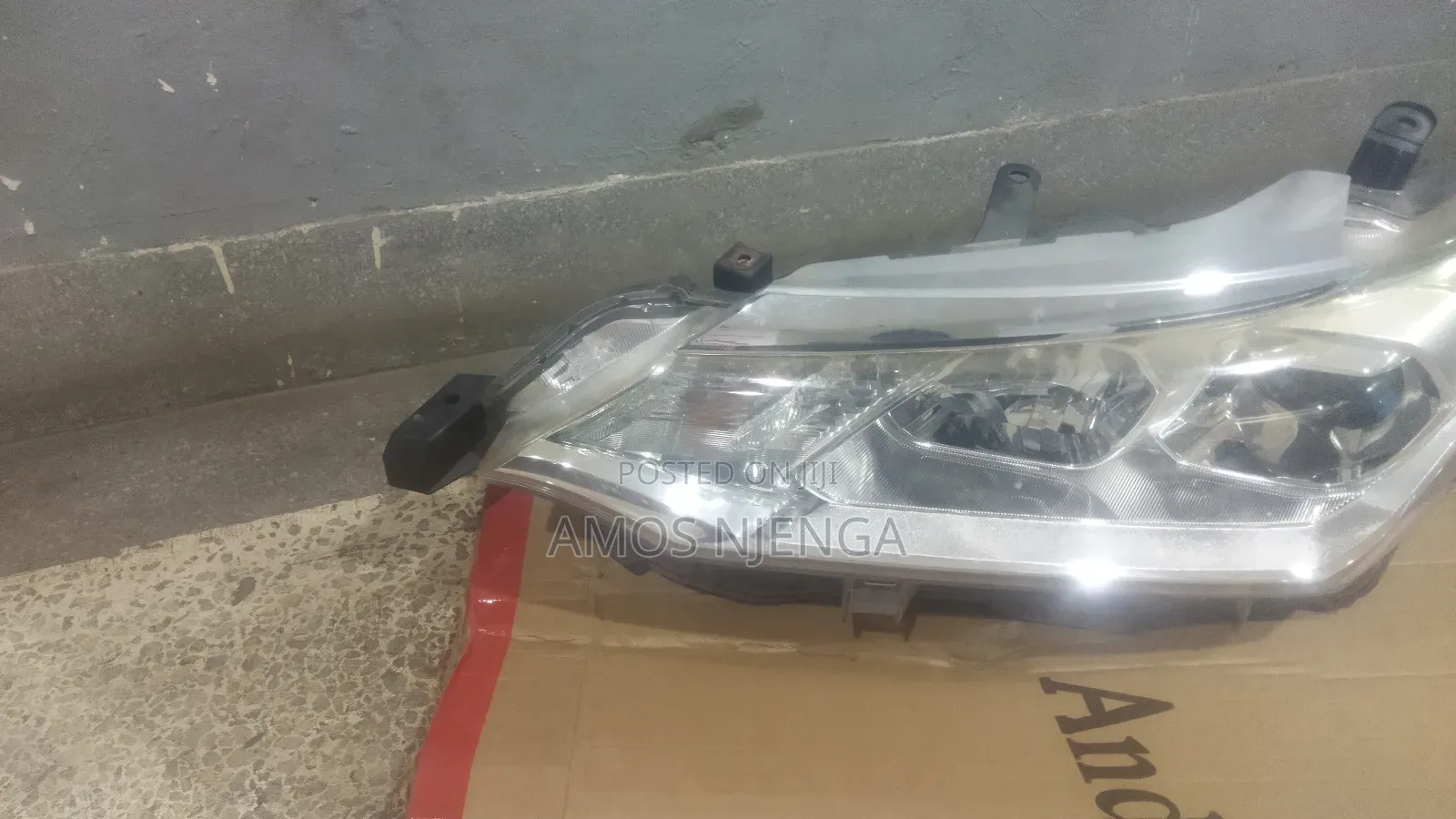 Fielder 165 Non - Xenon Headlight