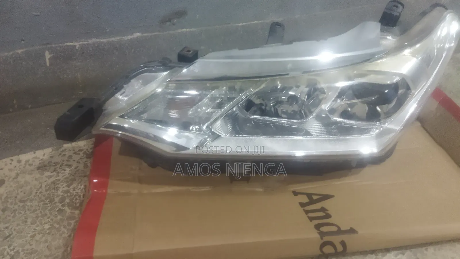 Fielder 165 Non - Xenon Headlight