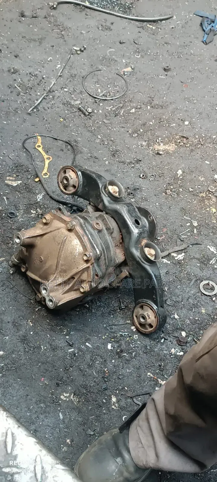Toyota Harrier 240 Rear Differential (Diff)