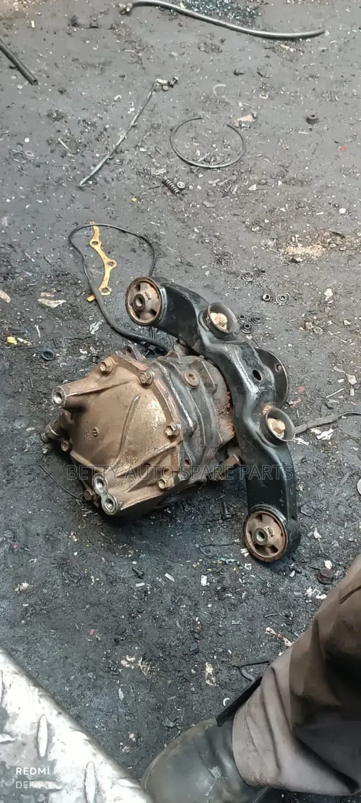 Toyota Harrier 240 Rear Differential (Diff)