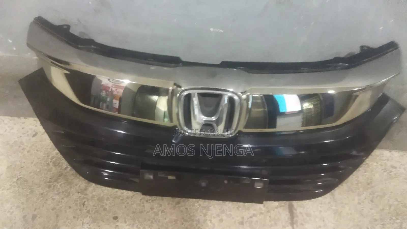 Honda Vezel Front Bumper Grill