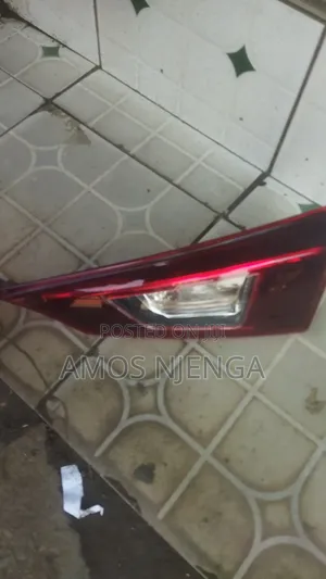 Mazda Axela 2014 Bootlamp