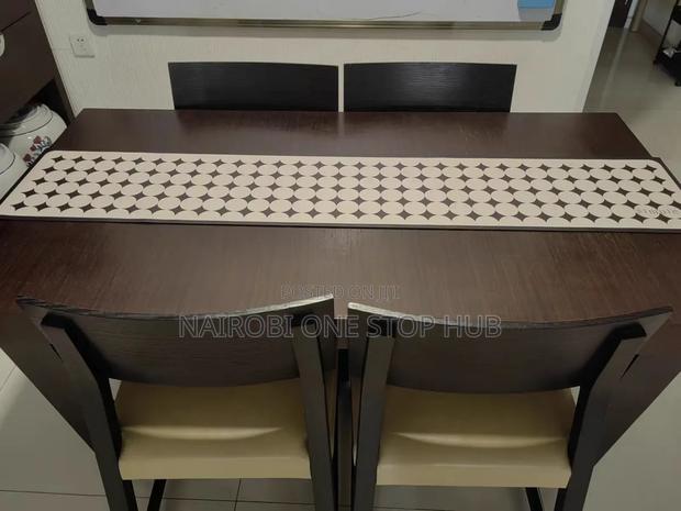 Durable and Stylish Table Runner