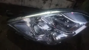 Toyota Isis 2007-2013 Headlight