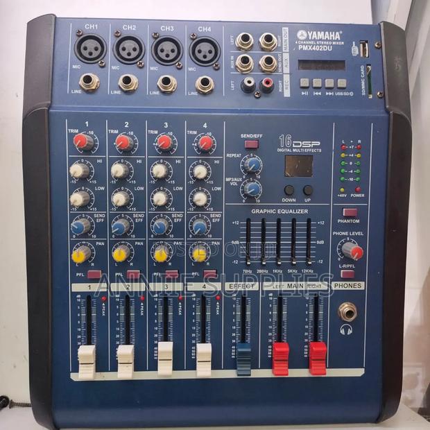 Yamaha 4 Channel Mixer