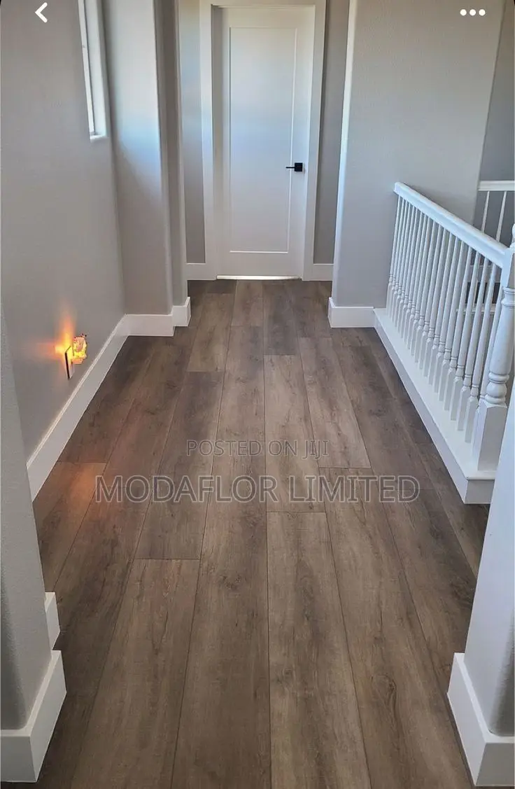 Wood Texture SPC Flooring – Modern, Durable Waterproof