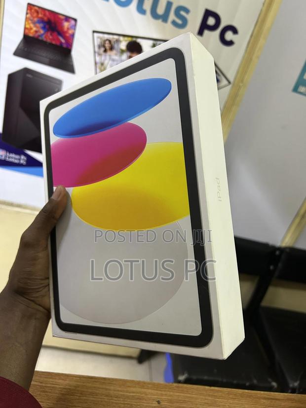 New Apple iPad Air (2022) 64 GB Gray - main view