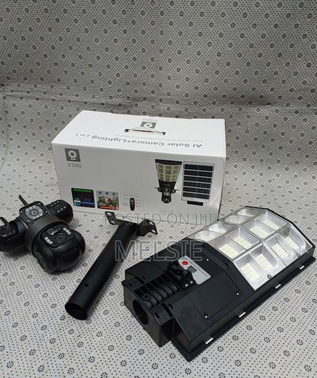 PTZ Rotating Outdoor CCTV Surveillance Security Cam 2in1 Solar Light