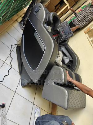 Black Zero Gravity - main view