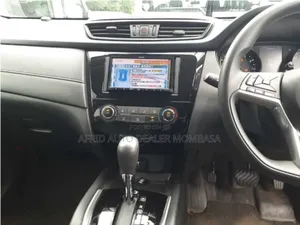 Nissan X-Trail 2.0 Petrol FWD 2018 Gray