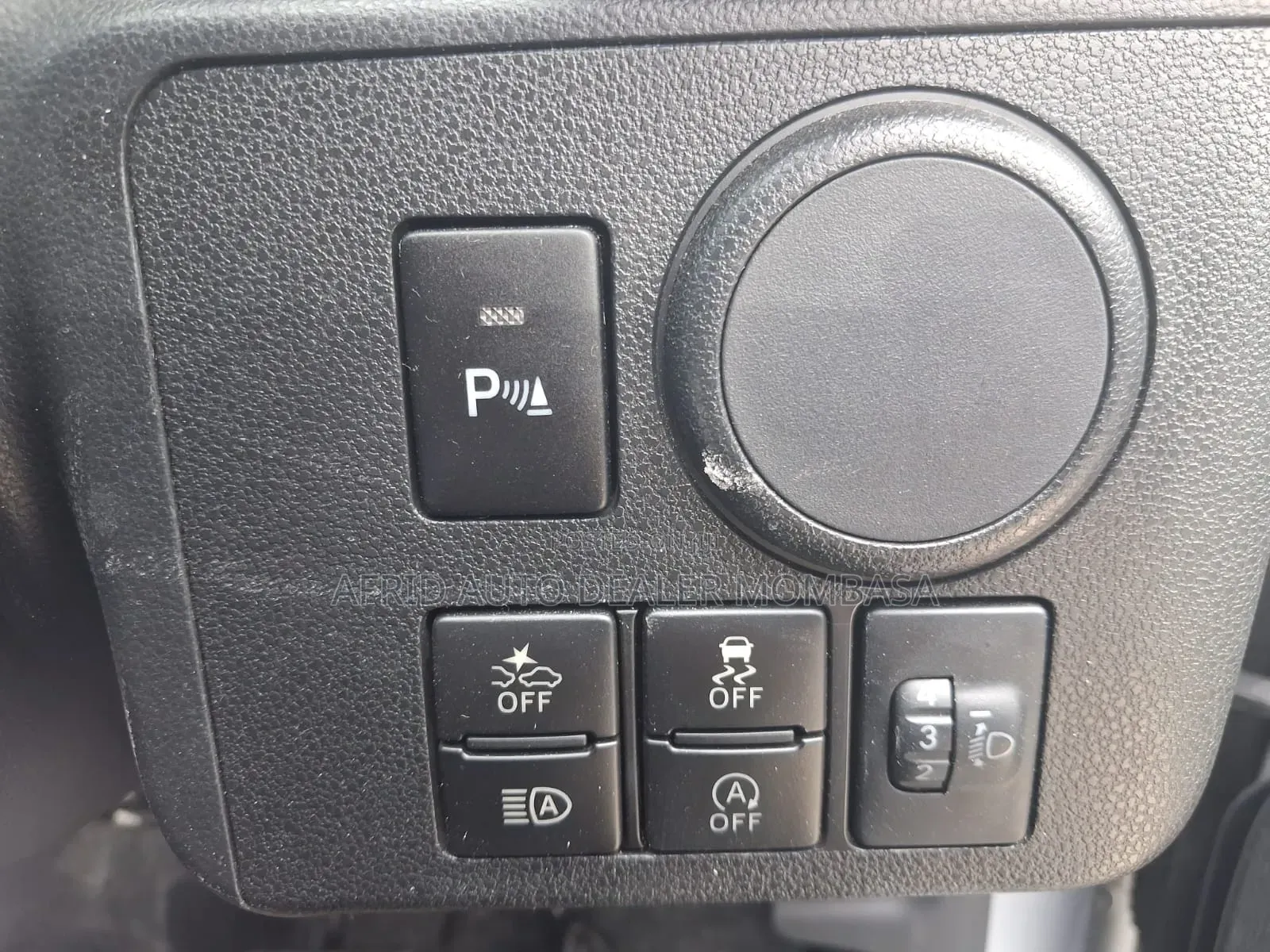Daihatsu Mira 2018 Silver