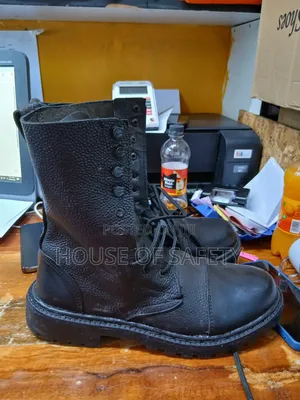 Black Industrial Leather Guard Boots