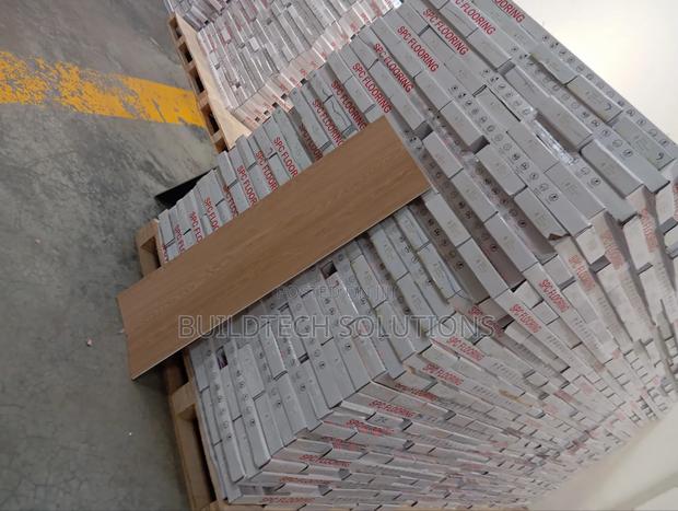 SPC Wooden Finishing Flooring - thumbnail 2