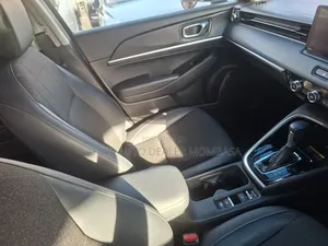 Honda Vezel 2022 Red