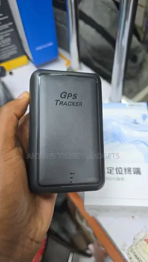 Heavy-duty 4g Gps Tracker For Cars With Strong Magnet