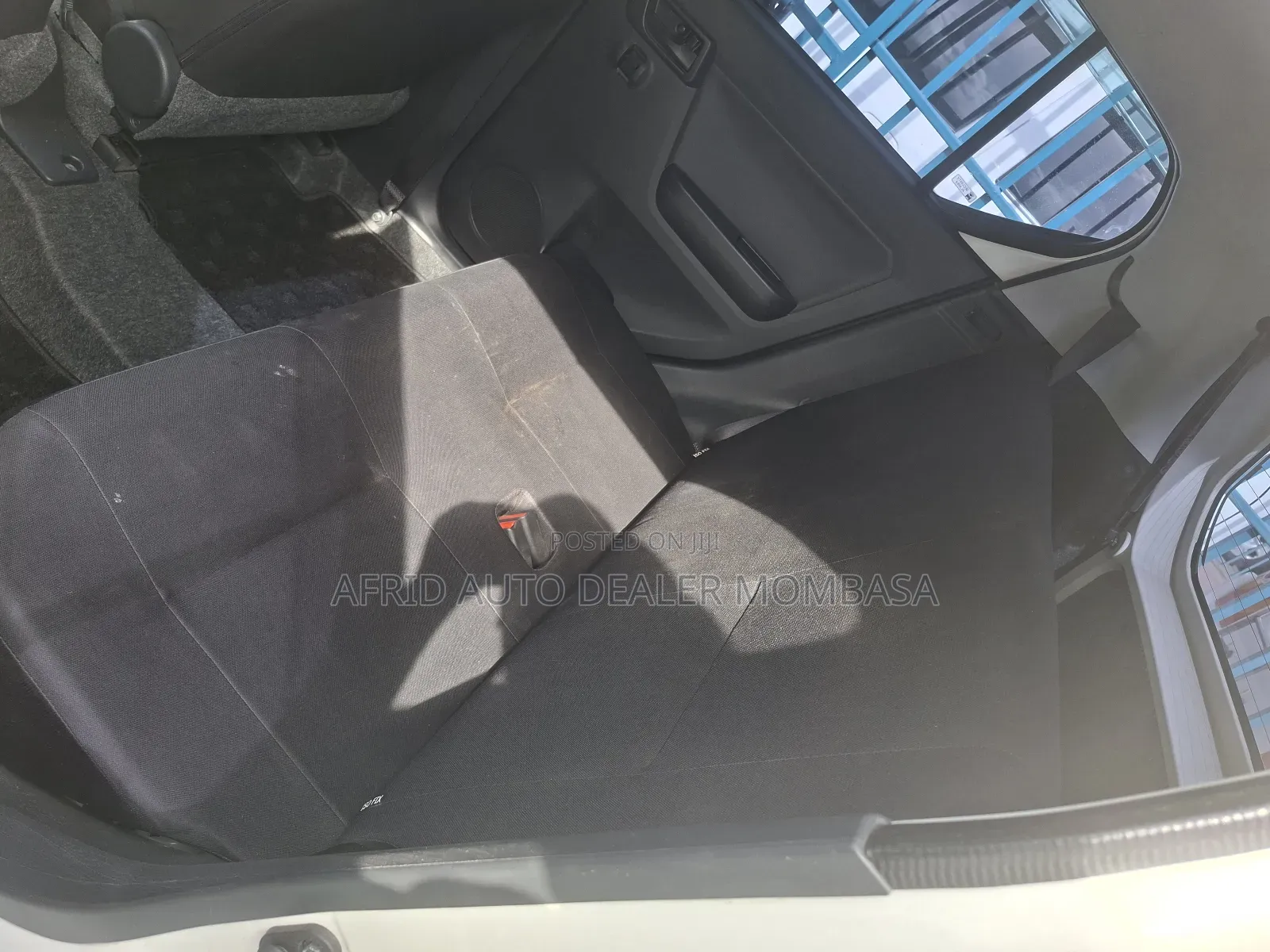 Daihatsu Mira 2019 White