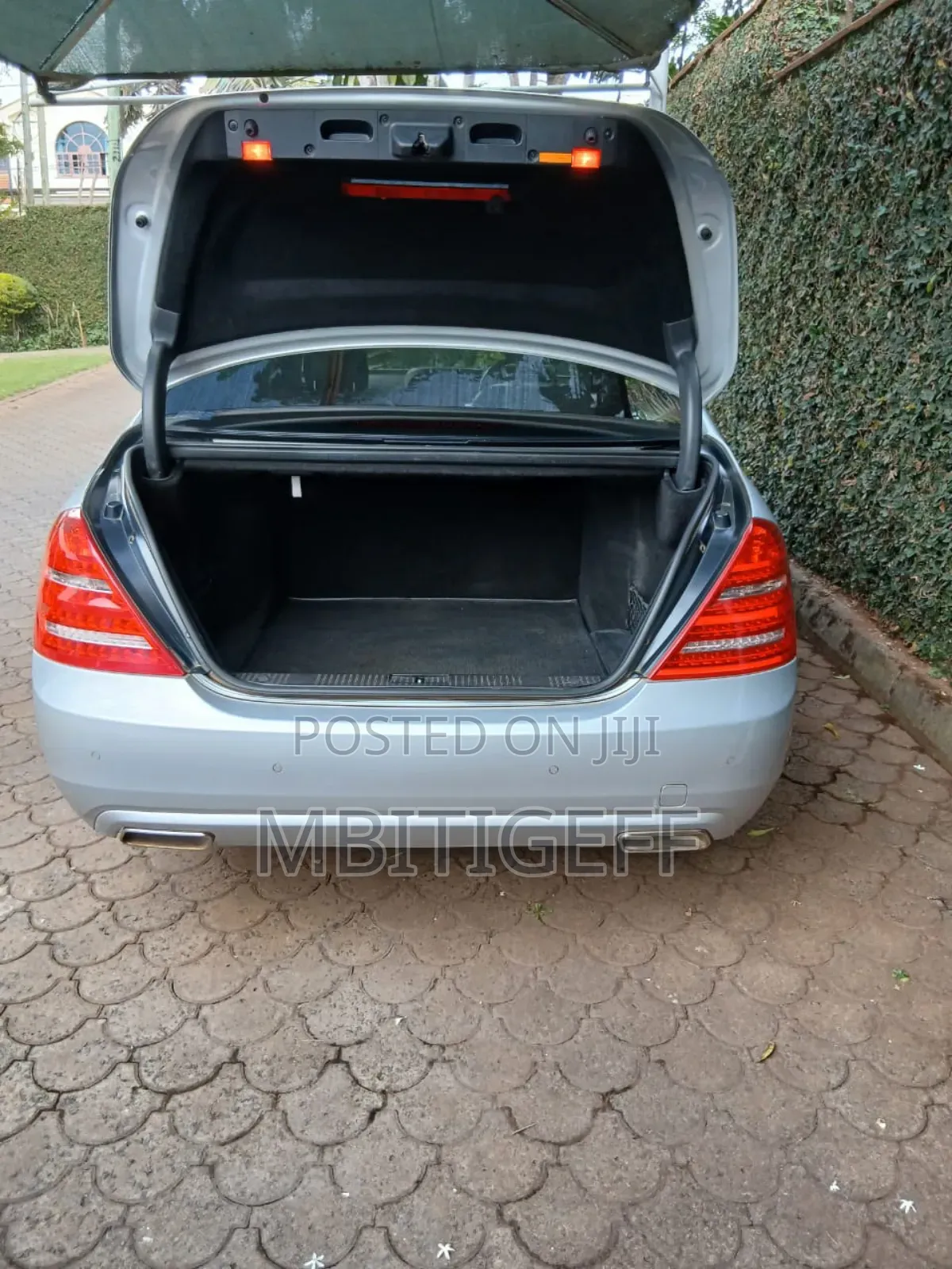 Mercedes-Benz S-Class 2012 Silver