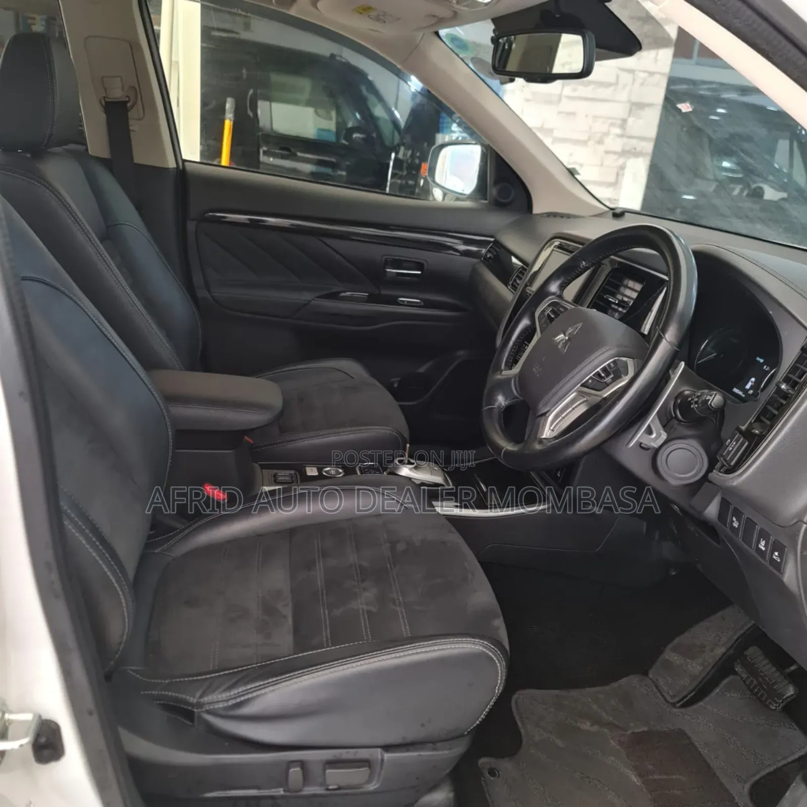 Mitsubishi Outlander 2.4 PHEV AWD 2019 White
