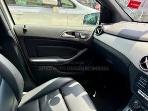 Mercedes-Benz B-Class B180 Petrol 2019 White