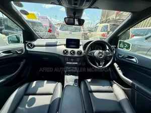 Mercedes-Benz B-Class B180 Petrol 2019 White