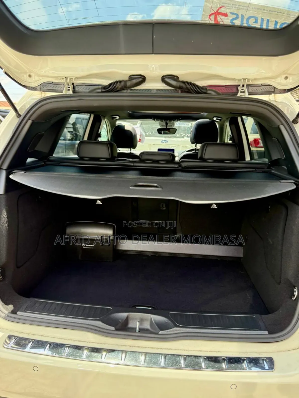 Mercedes-Benz B-Class B180 Petrol 2019 White
