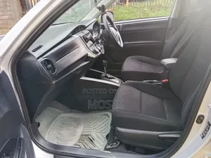 Toyota Corolla Fielder 2015 Silver