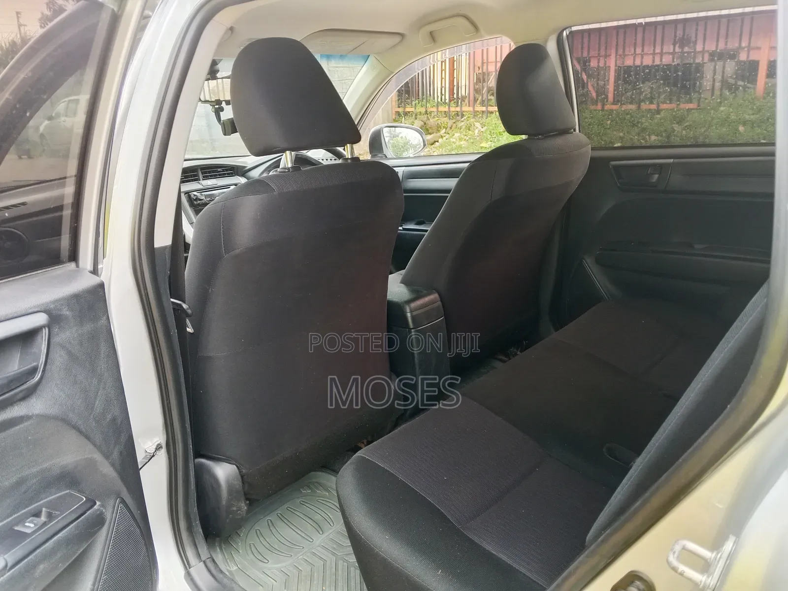 Toyota Corolla Fielder 2015 Silver