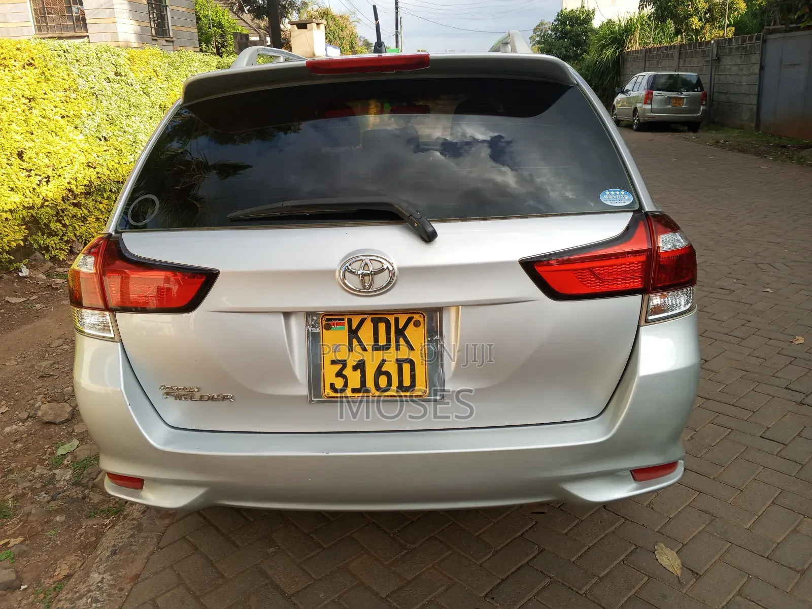 Toyota Corolla Fielder 2015 Silver