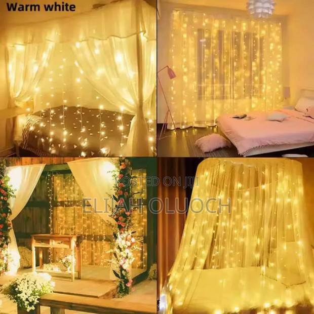 3m×3m Curtain Lights With Remote* - thumbnail 4
