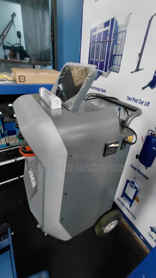 Commercial Computerized Car a/C Refilling Machine Haosail Italy. - thumbnail 2